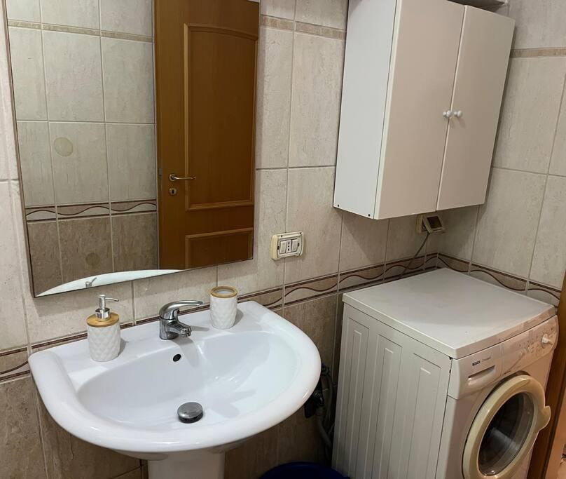 Ak Terminal Apartments Durrës Buitenkant foto