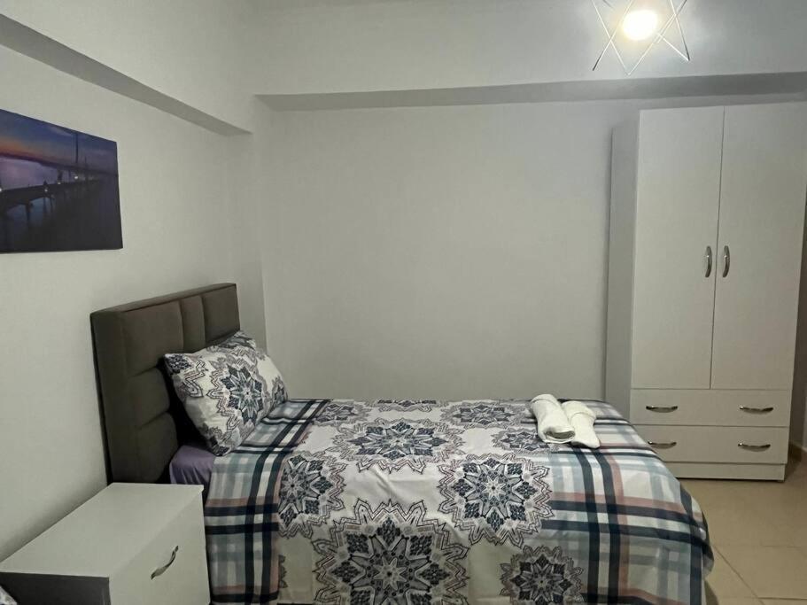 Ak Terminal Apartments Durrës Buitenkant foto